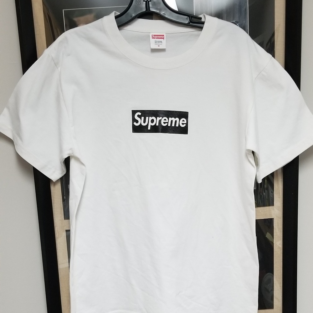 Supreme Paris Box Logo Tee White, limited edition